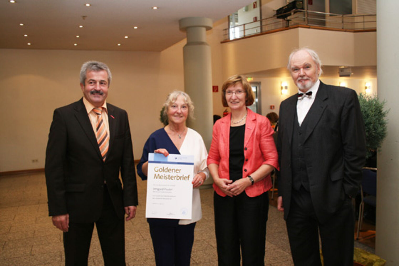 Goldener_Meisterbrief_2011_IMG_2988_1