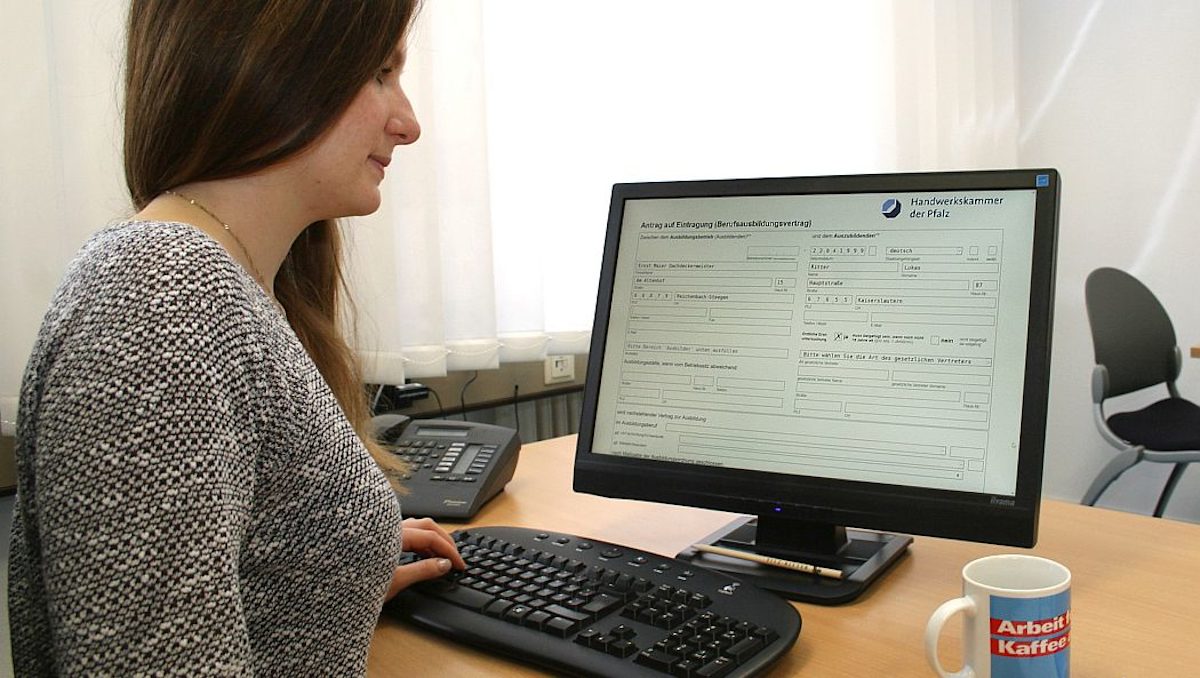 Lehrvertrag Online Willkommen Bei Der Handwerkskammer Der Pfalz