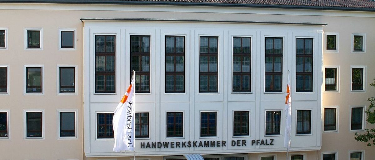 HauptgebäudeHWK-Auschnitt