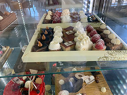 Köstlichkeiten aus der Patisserie in Agadir, Marokko