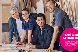 Portrait of confident carpenters working at table in workshop Schlagwort(e): adult, architect, blueprint, carpenter, carpentry, caucasian, colleague, confident, craft, drawing, engineer, equipment, expertise, female, foreman, girl, happy, looking, male, man, manual, men, occupation, pencil, people, person, plan, portrait, profession, professional, project, senior, shop, smile, standing, table, team, teamwork, together, tool, woman, women, wood, woodshop, woodwork, work, worker, working, workshop, zzzadkabapdcdadadacndadbcndadbcndedadedi