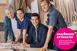 Portrait of confident carpenters working at table in workshop Schlagwort(e): adult, architect, blueprint, carpenter, carpentry, caucasian, colleague, confident, craft, drawing, engineer, equipment, expertise, female, foreman, girl, happy, looking, male, man, manual, men, occupation, pencil, people, person, plan, portrait, profession, professional, project, senior, shop, smile, standing, table, team, teamwork, together, tool, woman, women, wood, woodshop, woodwork, work, worker, working, workshop, zzzadkabapdcdadadacndadbcndadbcndedadedi